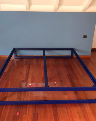 Letto in ferro design minimal industriale