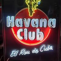 insegna neon havana Club 