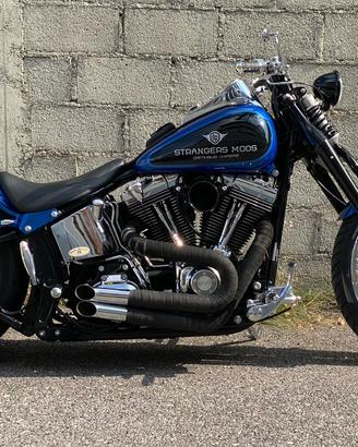 Harley Davidson Softail Custom SPECIAL