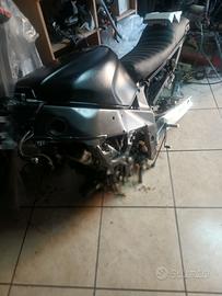 yamaha fzr 1000   1990