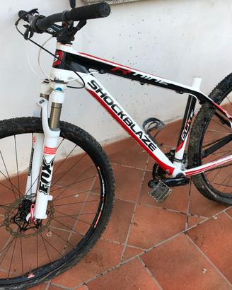 Mountain Bike Shockblaze R9 Elite (Forcella Fox)