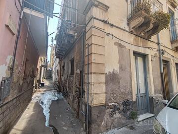 Casa indipendente a Santa Maria di Licodia