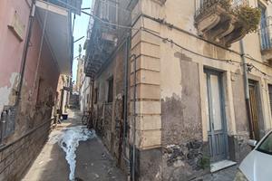 Casa indipendente a Santa Maria di Licodia