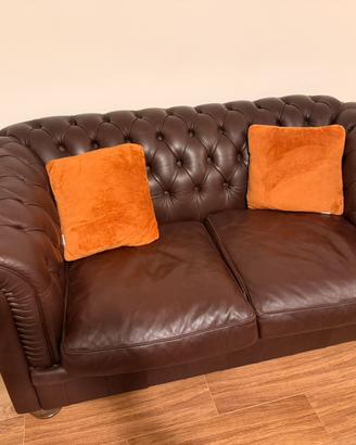 Divani Chesterfield