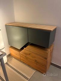 Mobile credenza