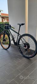 cannondale flash in carbonio.