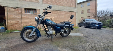 Suzuki marauder GZ 125cc Custom