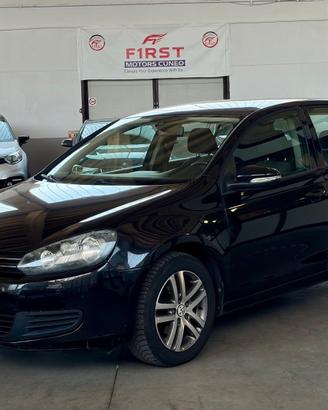 Volkswagen Golf 1.6 TDI DPF 5p. Highline