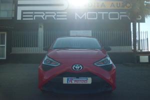 Toyota Aygo Connect 1.0 VVT-i 72 CV 5 porte x-clus