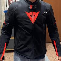 Giacca da moto ventilata anti-abrasione e airbag