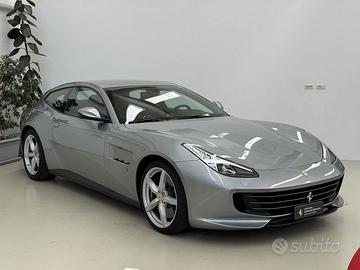 Ferrari GTC4Lusso T _ - SOLLEVATORE