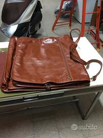 Porta Abiti in Pelle Nuovo