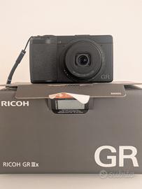 Ricoh gr3x macchina fotografica 