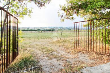 TER. RESIDENZIALE A SELLIA MARINA