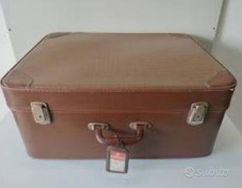valigia di cartone vintage