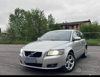 Volvo V50 2008