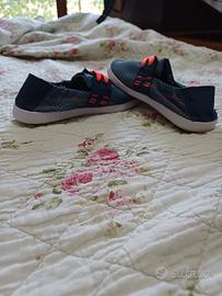 Scarpe acquatiche bambino Olaian 31