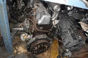 Motore Per Mercedes Diesel Sigla OM621 - W110