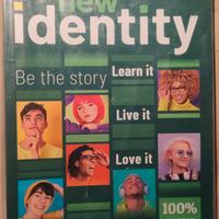 Libro inglese New Identity