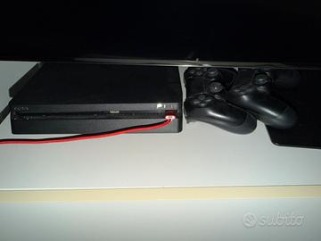 Playstation 4 con 2 controller