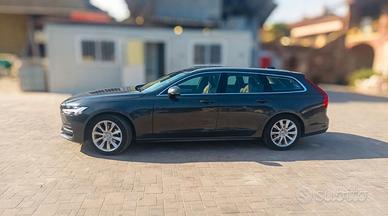 VOLVO V90 1900 DISEL 150 CV AUTOCARRO