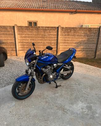 Suzuki bandit 600
