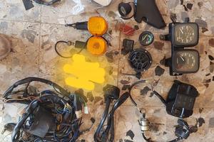 ricambi cagiva elefant aletta rossa 125cc 