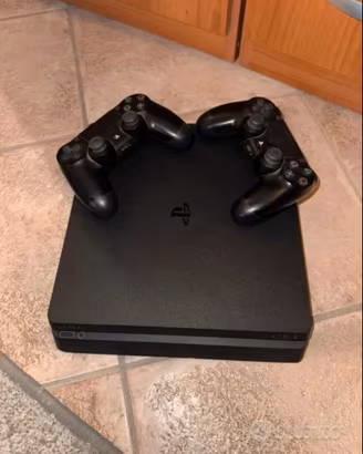 PlayStation 4 SLIM 500 GB