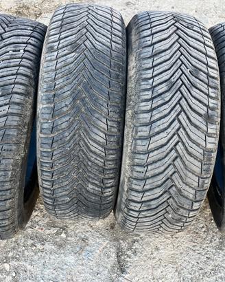 Pneumatici 4 stagioni 205/60 R 16