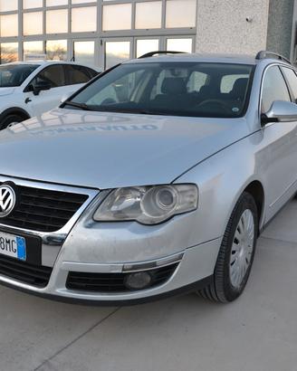 Volkswagen Passat 2.0 16V TDI Var. Comfortline
