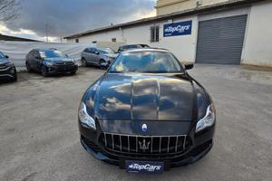 Maserati Quattroporte V6 Diesel Granlusso 250 cv -