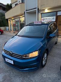 Volkswagen Touran 2.0 TDI 122 CV Executive BlueMot