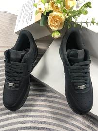 Nike Air Force 1 nere, taglia 43