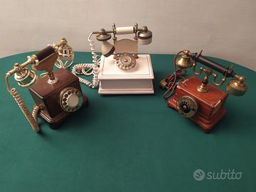 TELEFONI IN LEGNO D'EPOCA