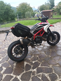 Ducati hypermotard 821 sp 2015