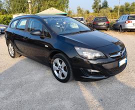 Opel Astra 1.7 CDTI 110CV Sports Tourer Cosmo