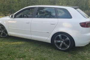 AUDI A3 SPORTBACK