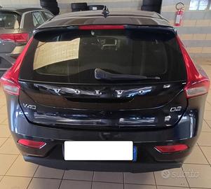 VOLVO V40 D2 1.6 Business