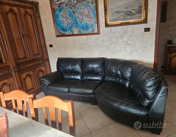 Divano in vera pelle nero
