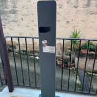 Piedistallo colonnina 6AGC085345 per Wallbox ABB