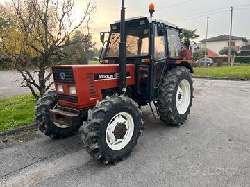 Trattore Fiat New Holland 65 56 DT