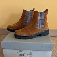 Tronchetto marrone scamosciato The Flexx, n. 36