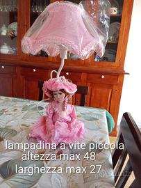 lampada bambola 
