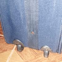 Valigia con due ruote