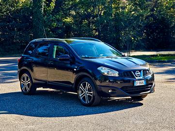 Nissan Qashqai Qashqai+2 2.0 dCi DPF Tekna 2010-E4