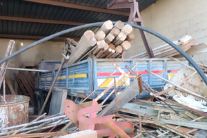 Camion da lavoro e attrezzature