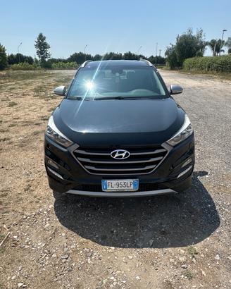 Hyundai Tucson 1.7 Anno 2018, CAMBIO AUTOMATICO