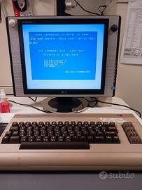 Commodore C64 + Alimentatore (C105)