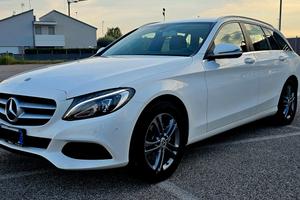 Mercedes C220 