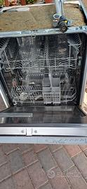 lavastoviglie  indesit